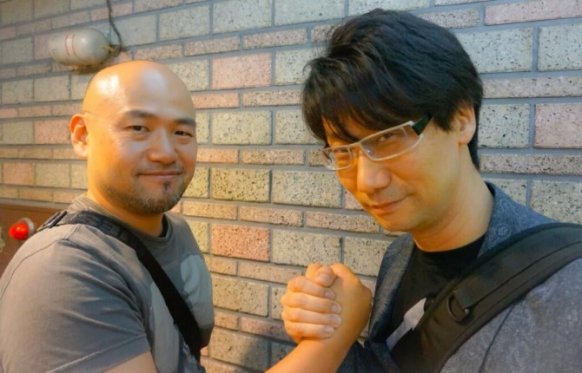 Una visita de Kojima a Platinum Games reaviva los rumores sobre Metal Gear Rising 2